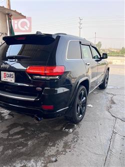 جیپ گراند شیرۆکی